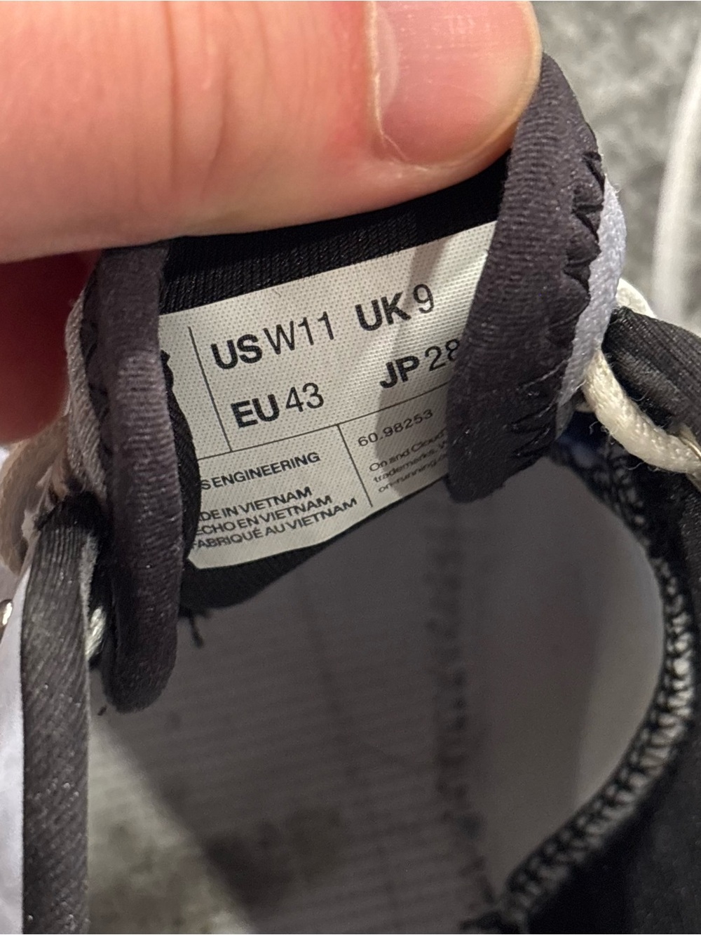 On Running Cloud X 3 Athletic Running Shoes Womens U.S. 11 - Picture 5 of 7